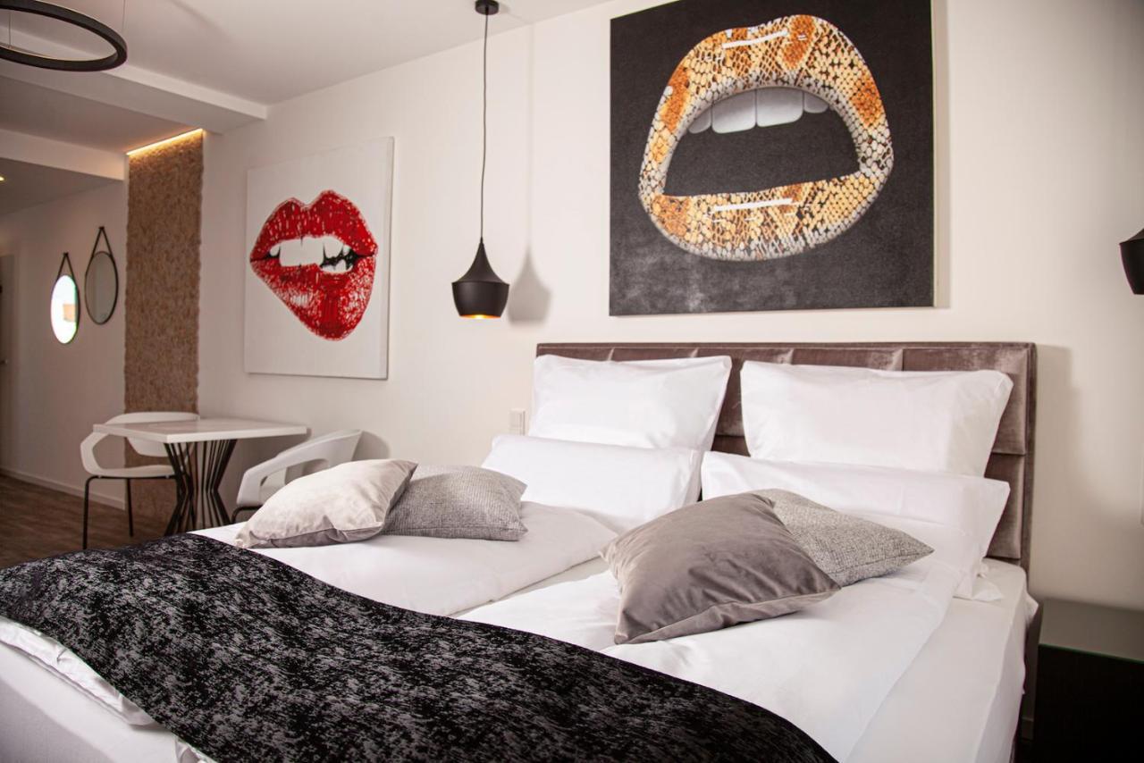 The Faces Berlin Apartment Luaran gambar