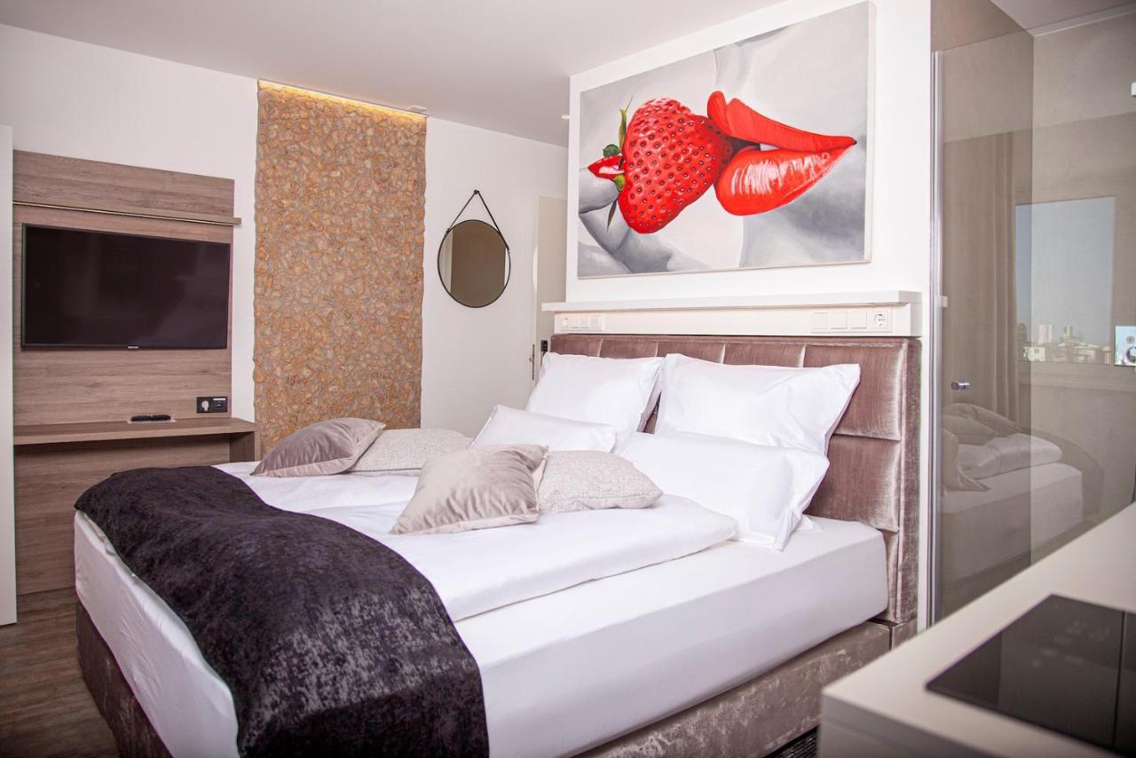 The Faces Berlin Apartment Luaran gambar