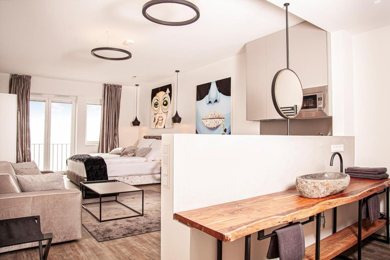 The Faces Berlin Apartment Luaran gambar